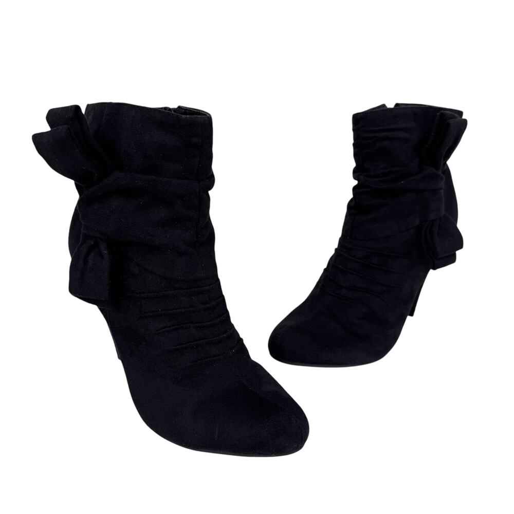 Mossimo Women Black Faux Suede Bow Pleated Almond Toe Booties Size 9